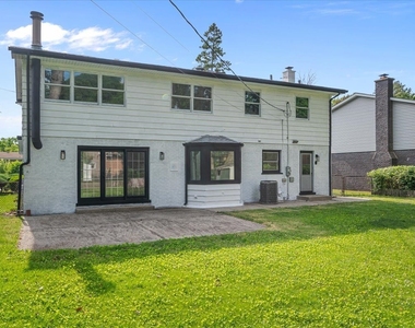 412 Lavergne Avenue - Photo Thumbnail 28