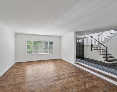 412 Lavergne Avenue - Photo Thumbnail 3