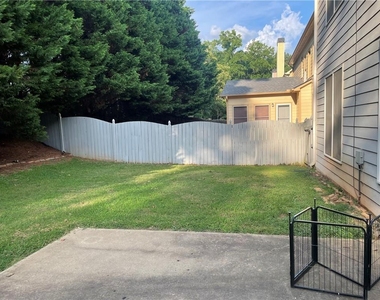 624 Maple Grove Way - Photo Thumbnail 25