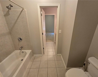 624 Maple Grove Way - Photo Thumbnail 20
