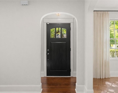 1785a Meadowdale Ave Ne - Photo Thumbnail 3