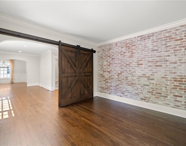 1785a Meadowdale Ave Ne - Photo Thumbnail 21
