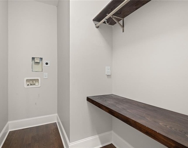 1785a Meadowdale Ave Ne - Photo Thumbnail 26