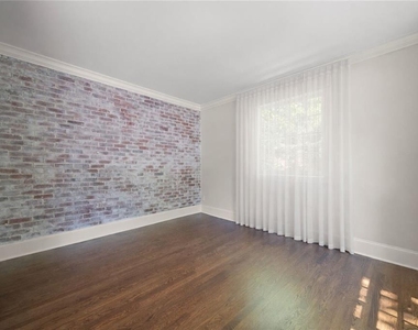 1785a Meadowdale Ave Ne - Photo Thumbnail 20