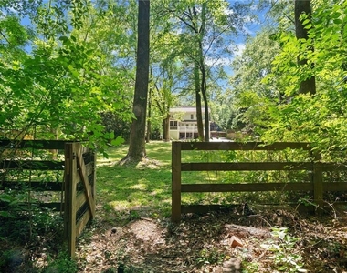 1785a Meadowdale Ave Ne - Photo Thumbnail 47
