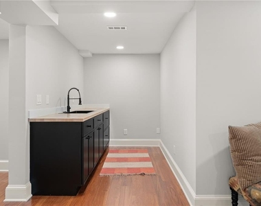 1785a Meadowdale Ave Ne - Photo Thumbnail 33