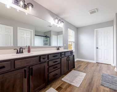 12333 S Prairie Ridge Lane - Photo Thumbnail 10
