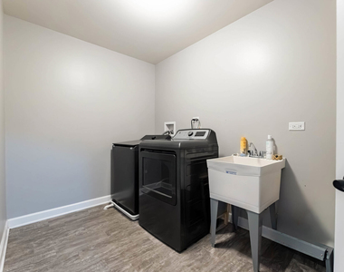 12333 S Prairie Ridge Lane - Photo Thumbnail 15