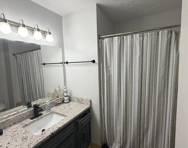 2532 Hidden Hills Dr - Photo Thumbnail 7