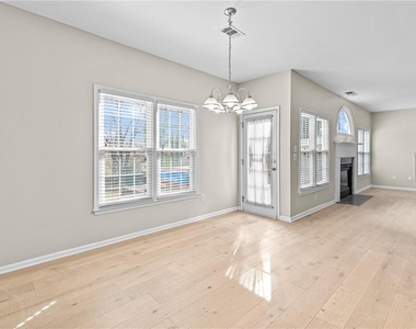 2030 Brook Meadow Drive - Photo Thumbnail 15