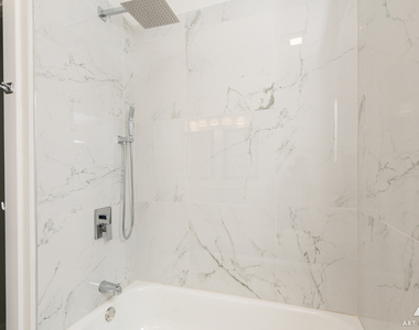 1820 Gunderson Avenue - Photo Thumbnail 12