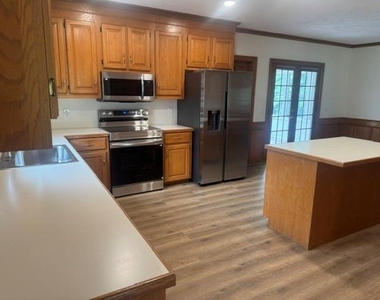 5677 Bentley Road - Photo Thumbnail 3