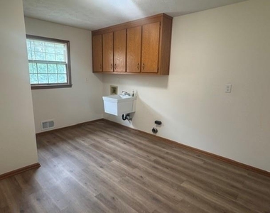5677 Bentley Road - Photo Thumbnail 21