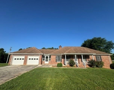 5677 Bentley Road - Photo Thumbnail 2