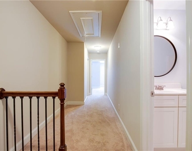 1795 Garbrooke Cove - Photo Thumbnail 12