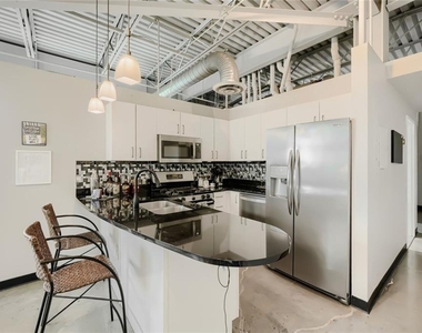 5200 Peachtree Road - Photo Thumbnail 6