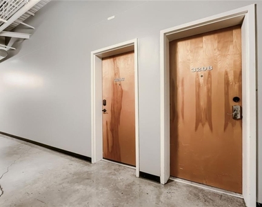 5200 Peachtree Road - Photo Thumbnail 17