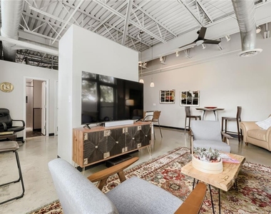 5200 Peachtree Road - Photo Thumbnail 3