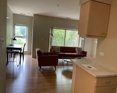 1222 Chicago Avenue - Photo Thumbnail 2