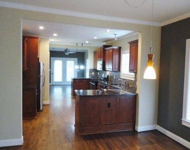 49 Leslie Street Ne - Photo Thumbnail 18