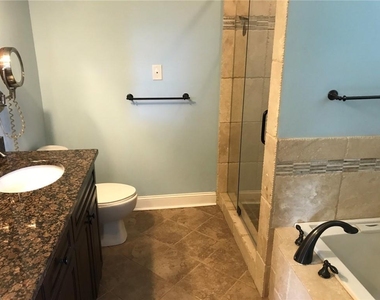 49 Leslie Street Ne - Photo Thumbnail 26