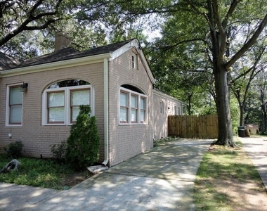 49 Leslie Street Ne - Photo Thumbnail 6