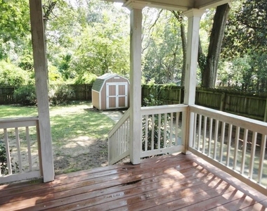 49 Leslie Street Ne - Photo Thumbnail 7