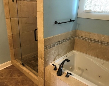 49 Leslie Street Ne - Photo Thumbnail 27