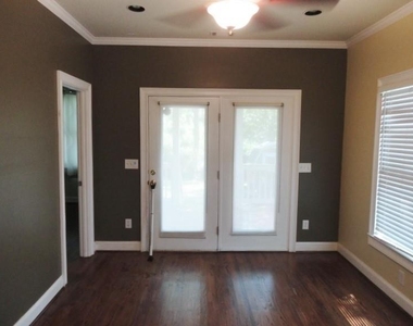 49 Leslie Street Ne - Photo Thumbnail 23