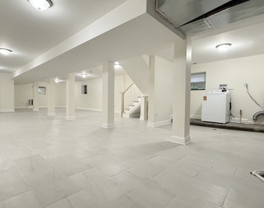 5821 W Gunnison Street - Photo Thumbnail 48