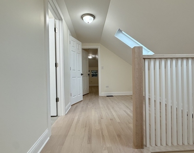 5821 W Gunnison Street - Photo Thumbnail 39