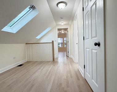 5821 W Gunnison Street - Photo Thumbnail 37