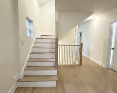 5821 W Gunnison Street - Photo Thumbnail 29