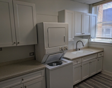 103 E 1st Street - Photo Thumbnail 8