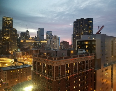70 W Huron Street - Photo Thumbnail 4