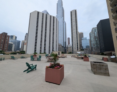 70 W Huron Street - Photo Thumbnail 19