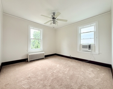 615 E Golf Road - Photo Thumbnail 7