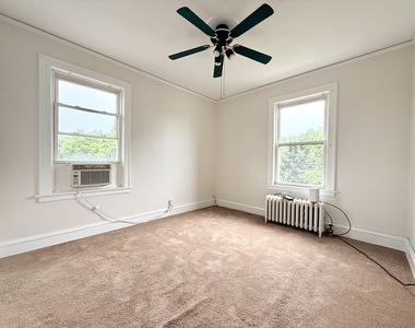 615 E Golf Road - Photo Thumbnail 8