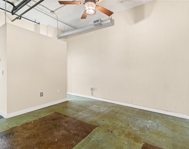 426 Marietta Street Nw - Photo Thumbnail 20