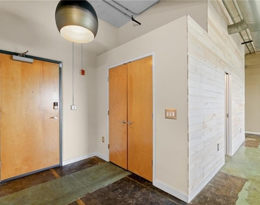 426 Marietta Street Nw - Photo Thumbnail 7