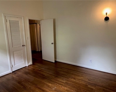 1945 Dellwood Drive Nw - Photo Thumbnail 24