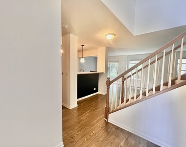 2407 Stoughton Circle - Photo Thumbnail 2