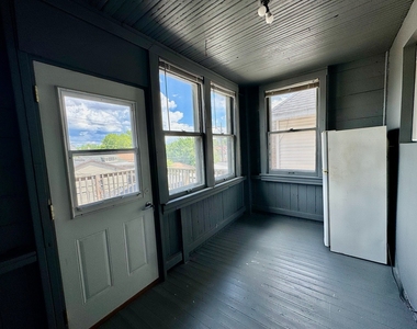 2047 N Lavergne Avenue - Photo Thumbnail 20