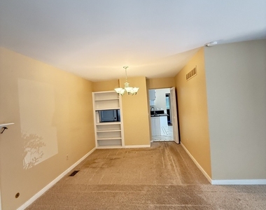 2851 Garden Drive - Photo Thumbnail 12