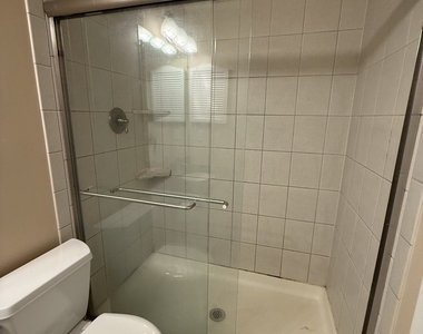 2851 Garden Drive - Photo Thumbnail 24