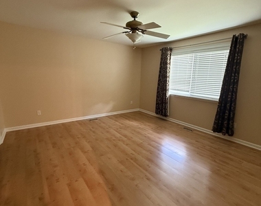 2851 Garden Drive - Photo Thumbnail 20