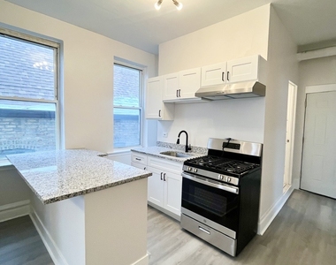 2512 S Trumbull Avenue - Photo Thumbnail 2
