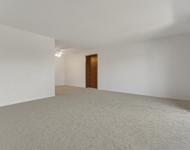 117 Cotuit Court - Photo Thumbnail 7