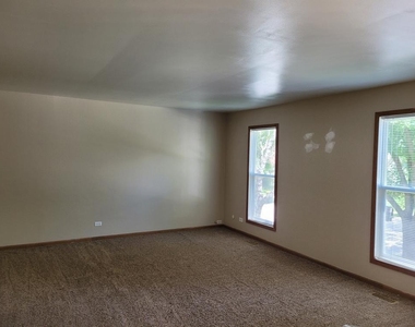 436 Fordham Place - Photo Thumbnail 4