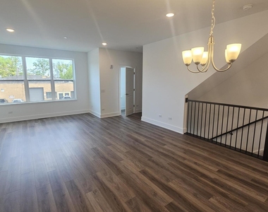 6429 Main Street - Photo Thumbnail 32